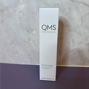 Brand New Sealed- QMS Active Glow Tinted Day Cream